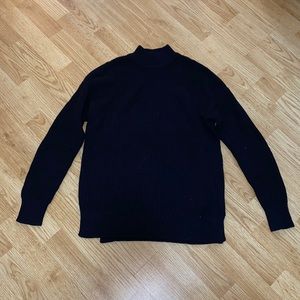 H&M black turtleneck sweater